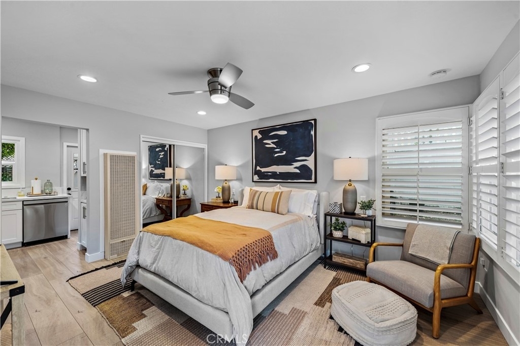 432 N Coast - Photo 3