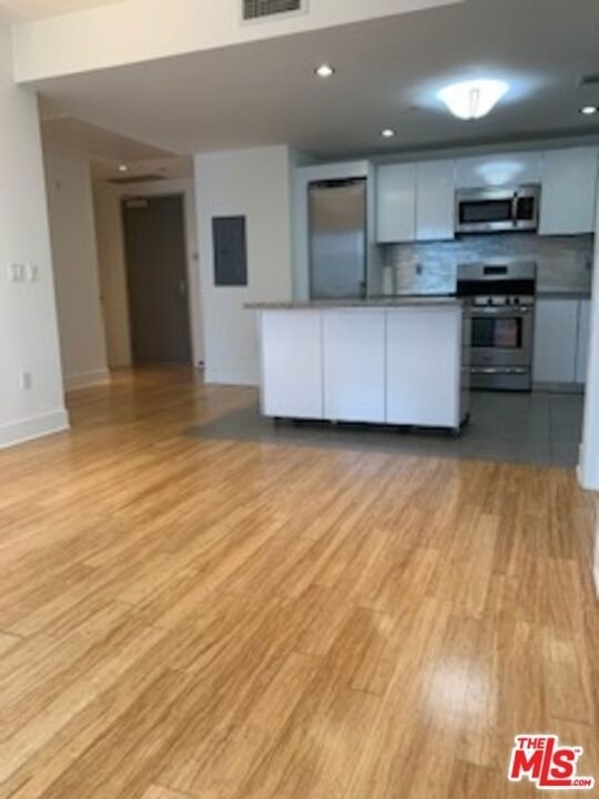 1730 Sawtelle - Photo 7