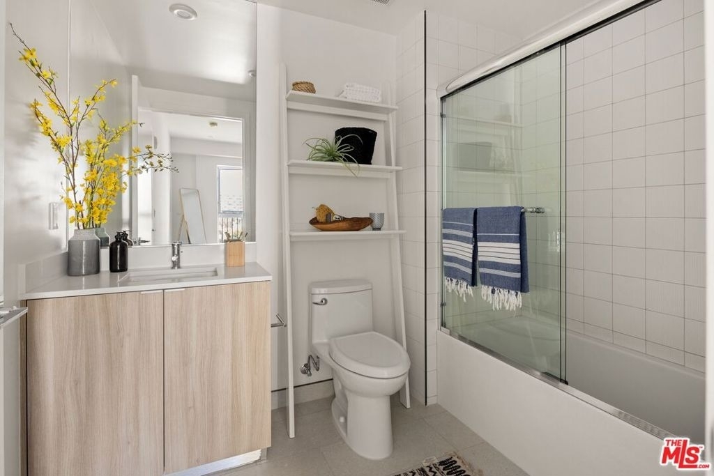 2600 S Sepulveda Boulevard - Photo 8