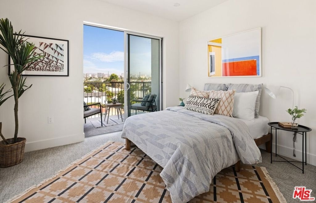 2600 S Sepulveda Boulevard - Photo 12