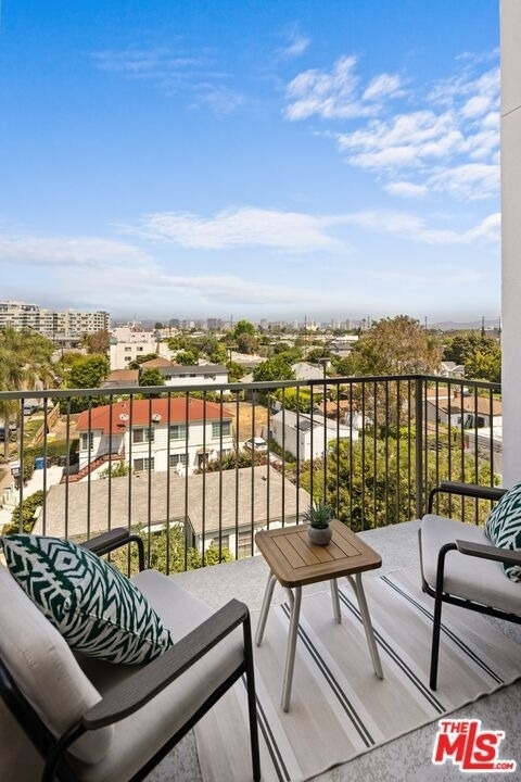2600 S Sepulveda Boulevard - Photo 13