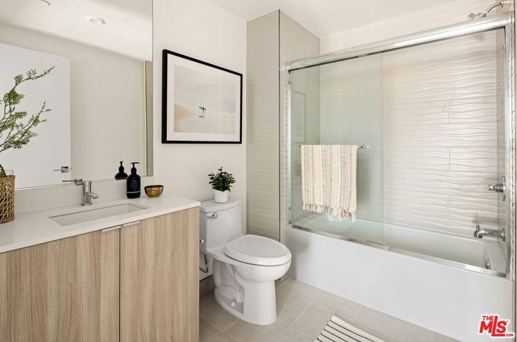 2600 S Sepulveda Boulevard - Photo 14