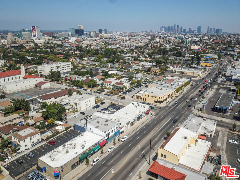 4015 W Olympic Boulevard - Photo 13
