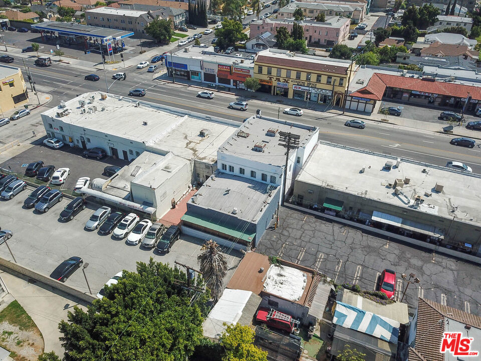 4015 W Olympic Boulevard - Photo 14