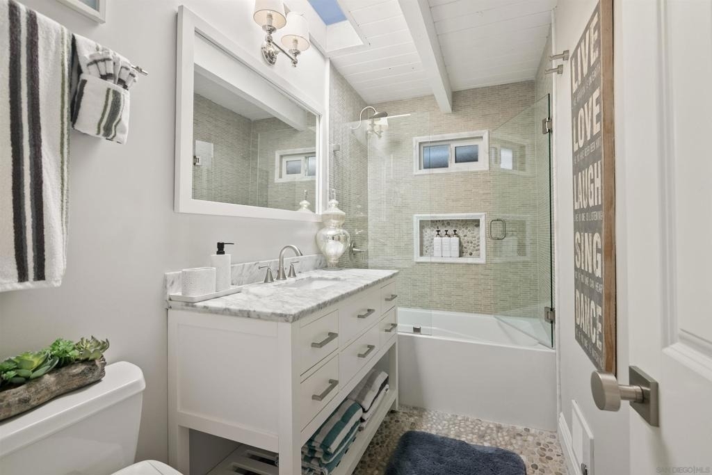 1680 N Neptune Ave - Photo 31