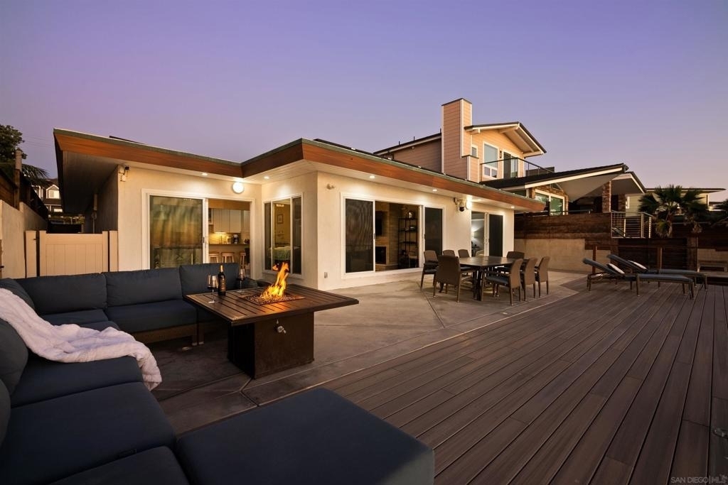 1680 N Neptune Ave - Photo 3