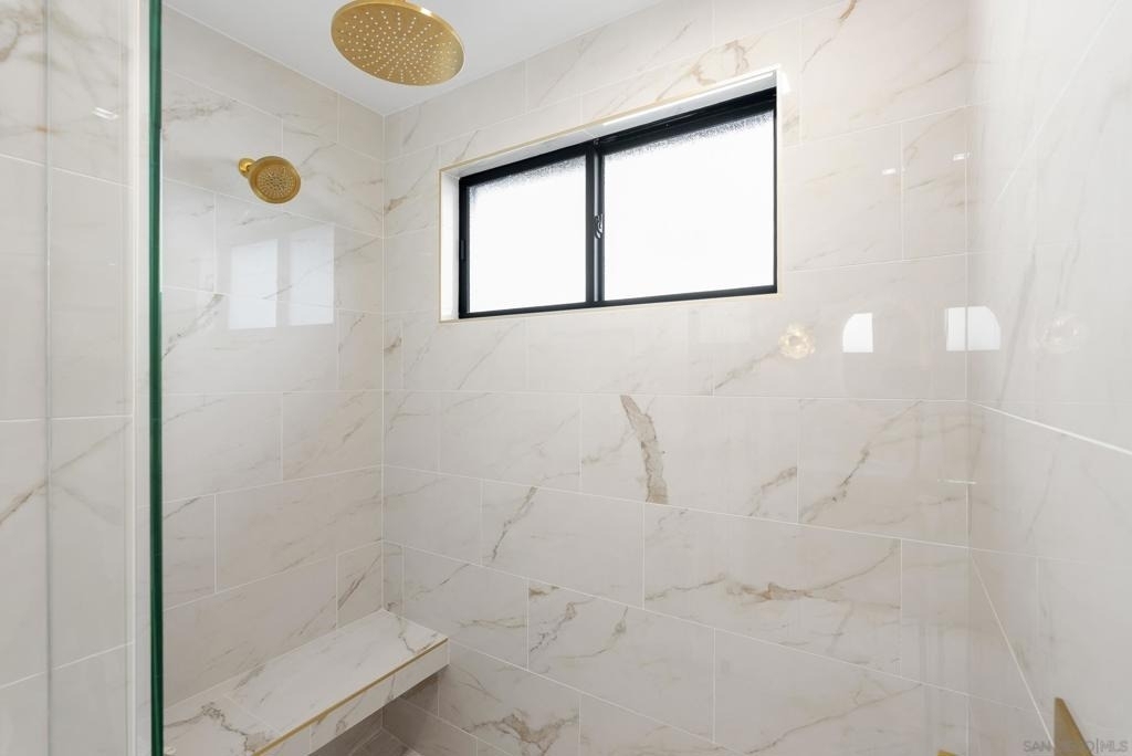 952 Pacific Beach Dr - Photo 19