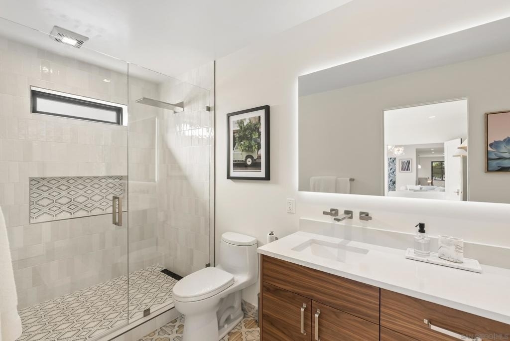 952 Pacific Beach Dr - Photo 15