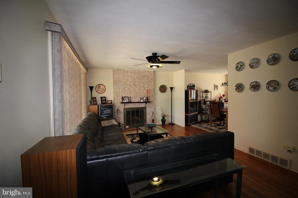 112 N Harvard Road - Photo 8