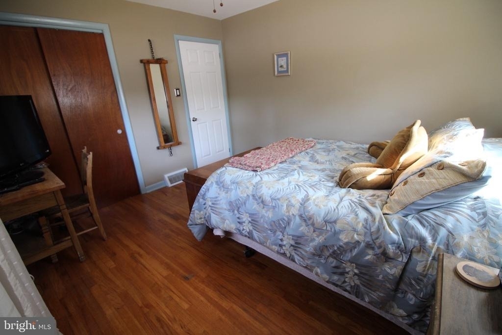 112 N Harvard Road - Photo 15