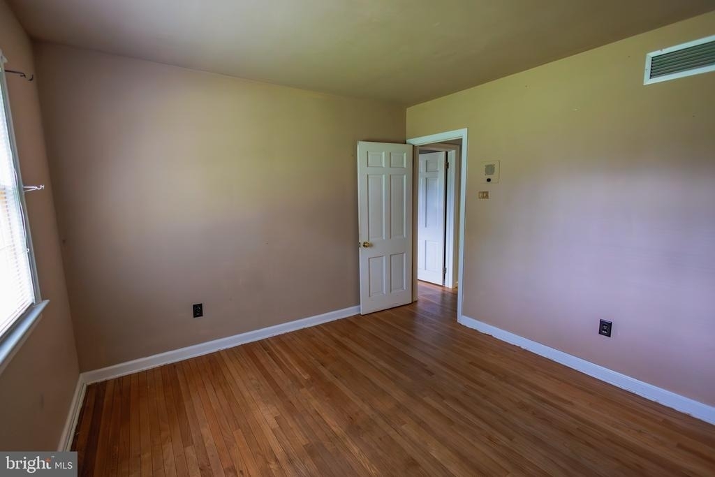 321 Villanova Road - Photo 16