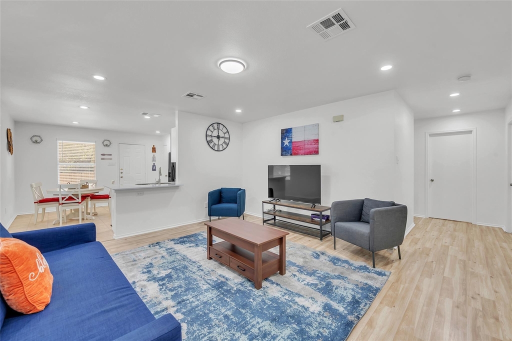 3514 Banda Ln - Photo 2