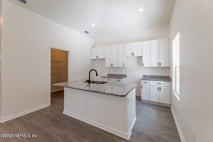 8119 Siskin Avenue - Photo 5