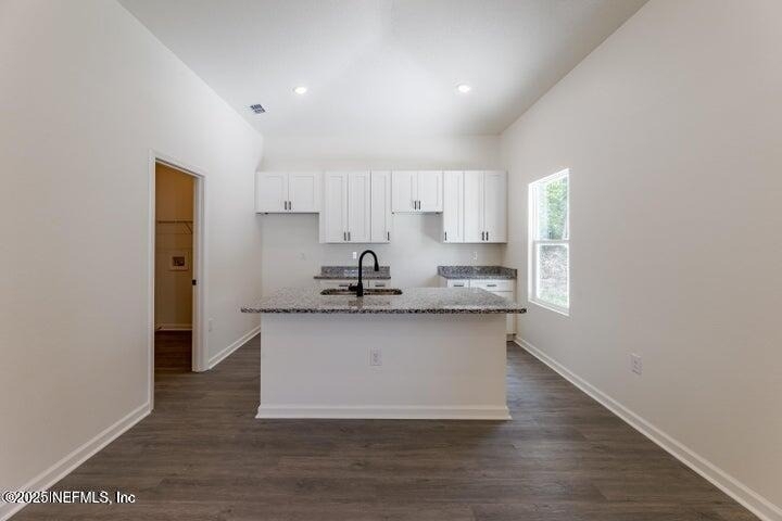 8119 Siskin Avenue - Photo 4
