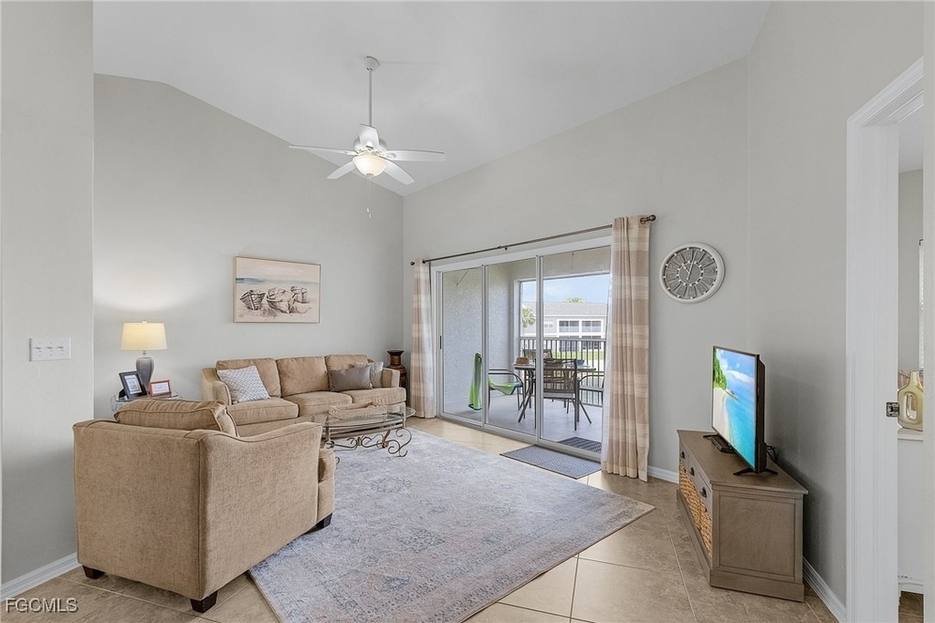 12131 Summergate Circle - Photo 14