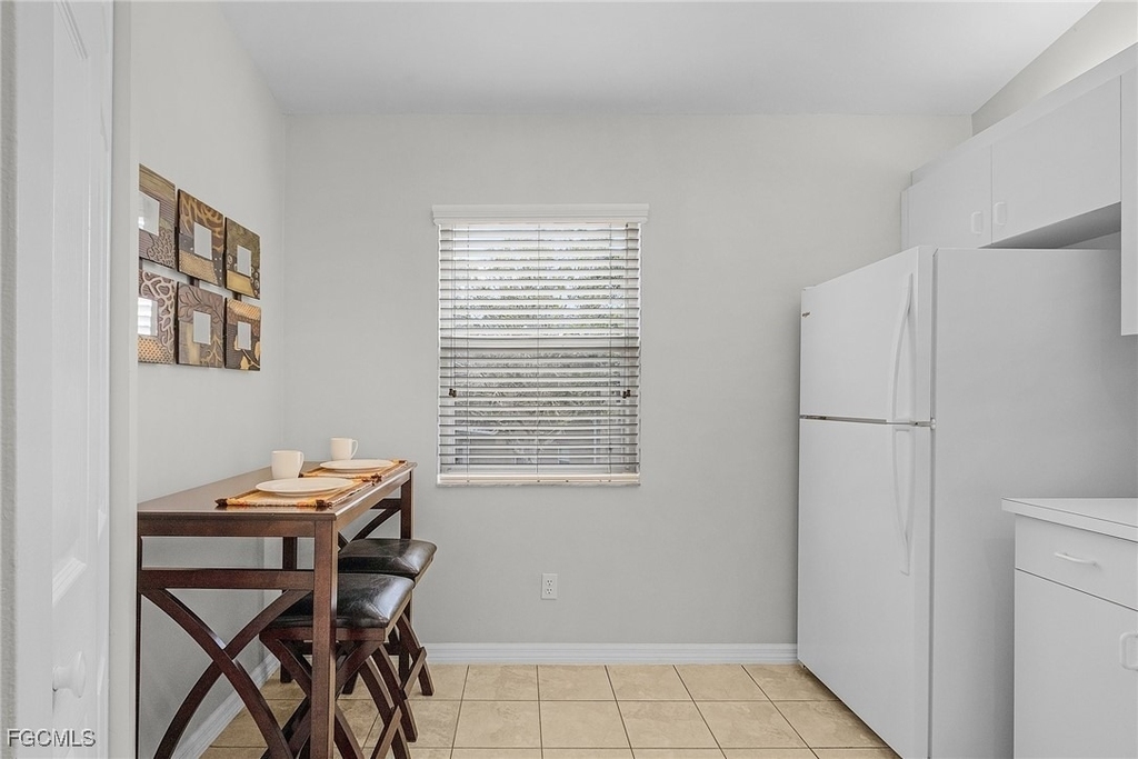 12131 Summergate Circle - Photo 7