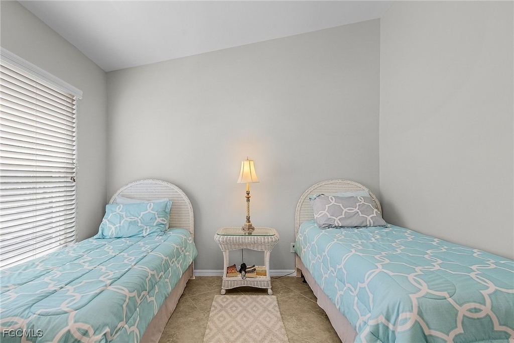 12131 Summergate Circle - Photo 17
