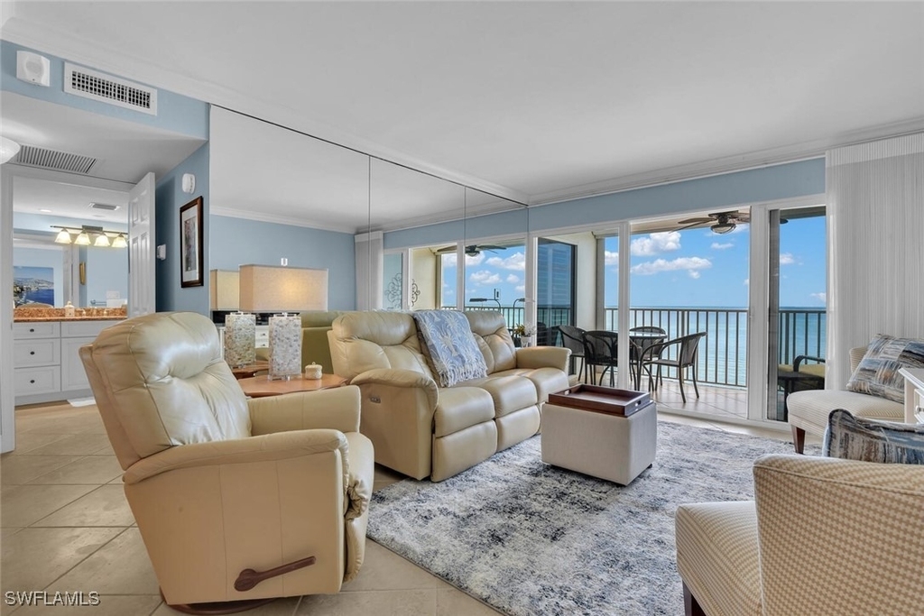 3443 Gulf Shore Boulevard N - Photo 1