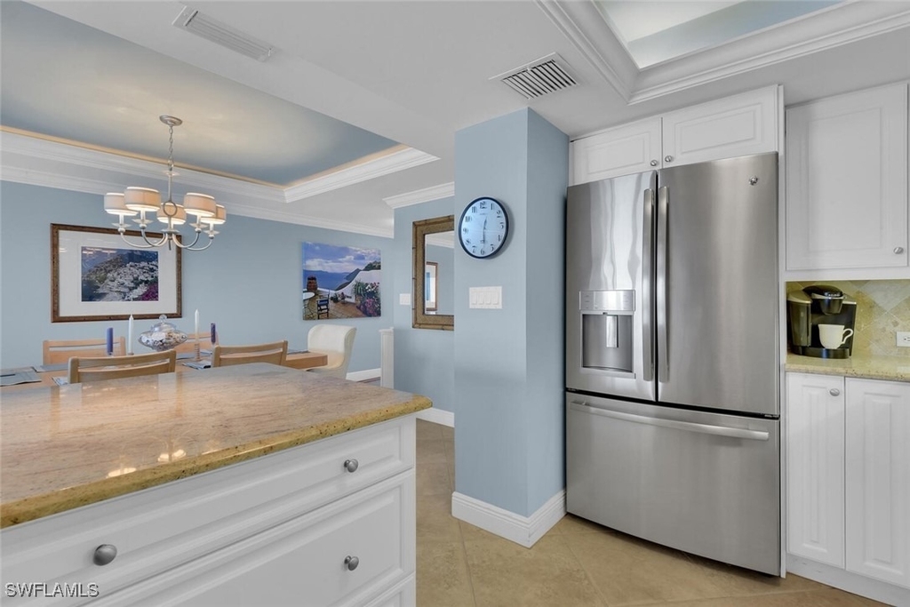 3443 Gulf Shore Boulevard N - Photo 8
