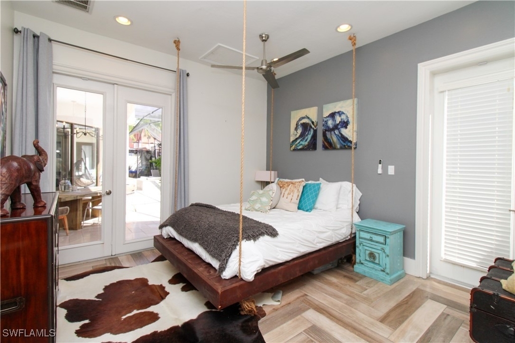 647 110th Avenue N - Photo 26