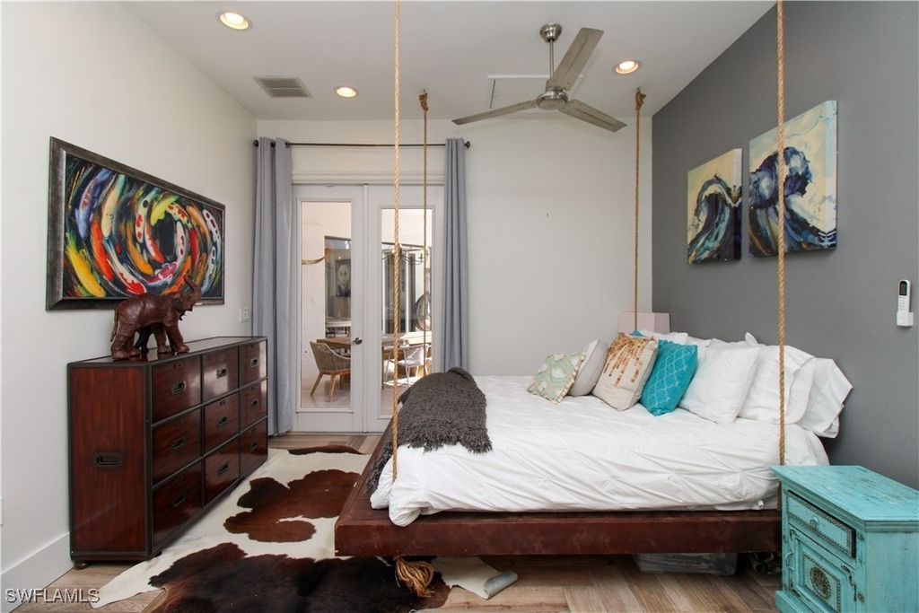 647 110th Avenue N - Photo 27