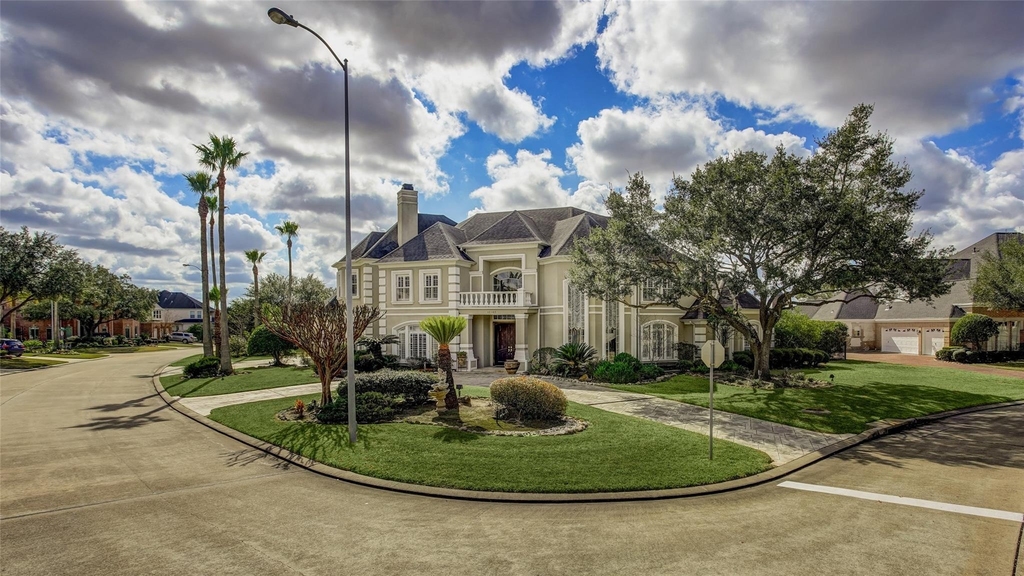 13703 Lakeshore Way Cove - Photo 44