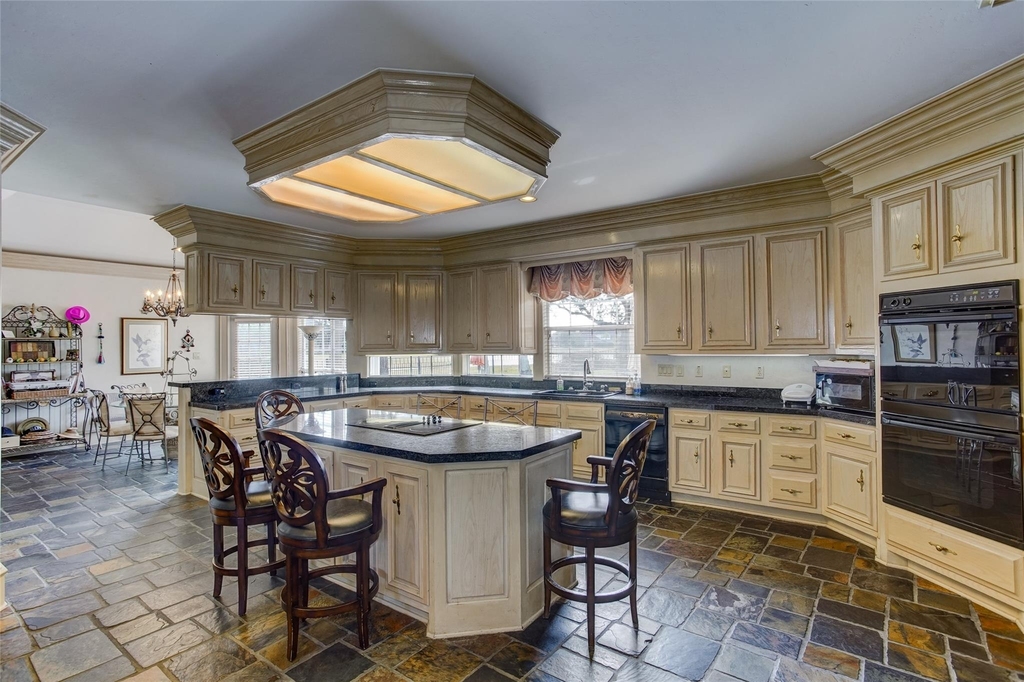 13703 Lakeshore Way Cove - Photo 20