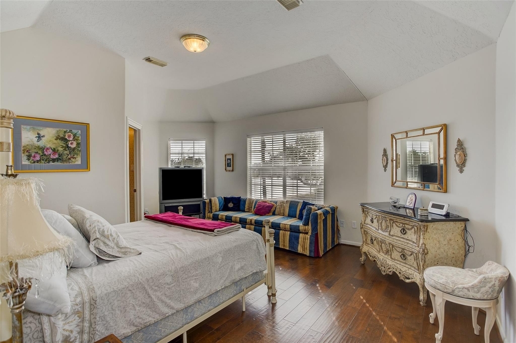 13703 Lakeshore Way Cove - Photo 33
