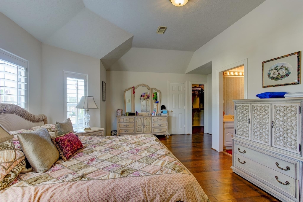 13703 Lakeshore Way Cove - Photo 38