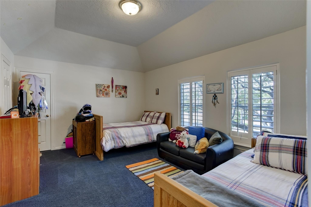 13703 Lakeshore Way Cove - Photo 32