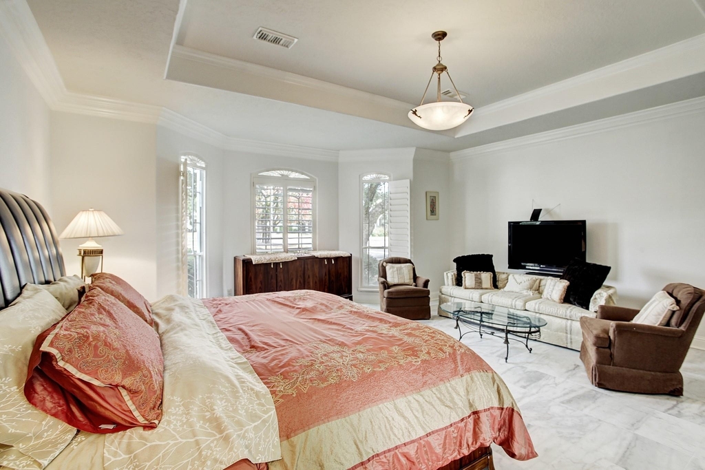 13703 Lakeshore Way Cove - Photo 36