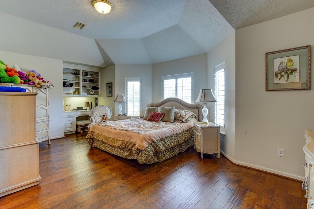 13703 Lakeshore Way Cove - Photo 37