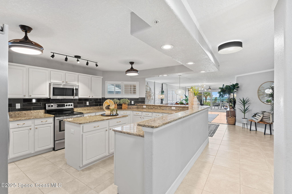 1493 S Atlantic Avenue - Photo 13