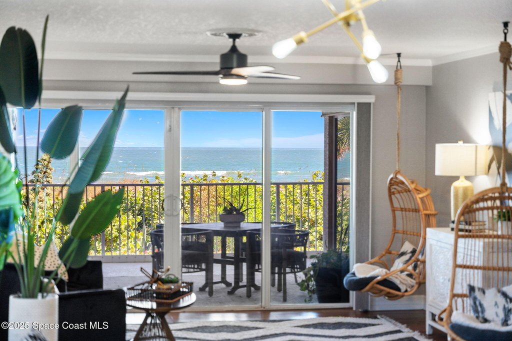 1493 S Atlantic Avenue - Photo 0