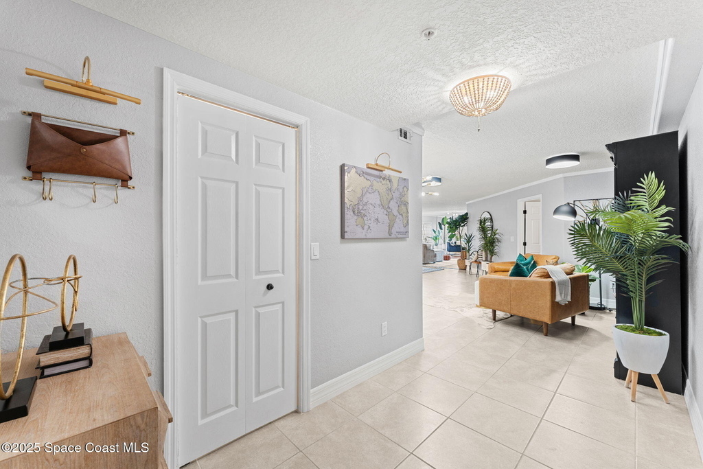 1493 S Atlantic Avenue - Photo 9