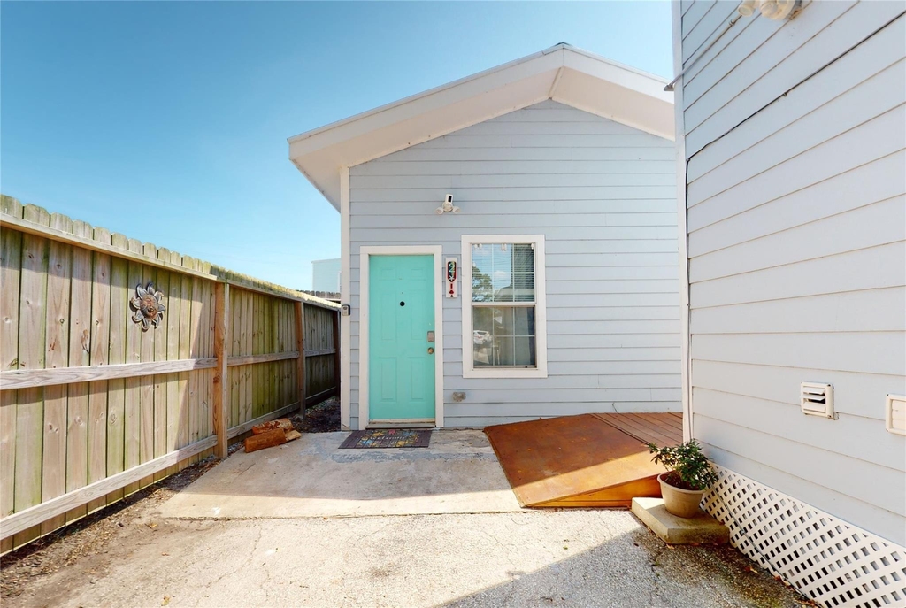 4507 W Bayshore Drive - Photo 25