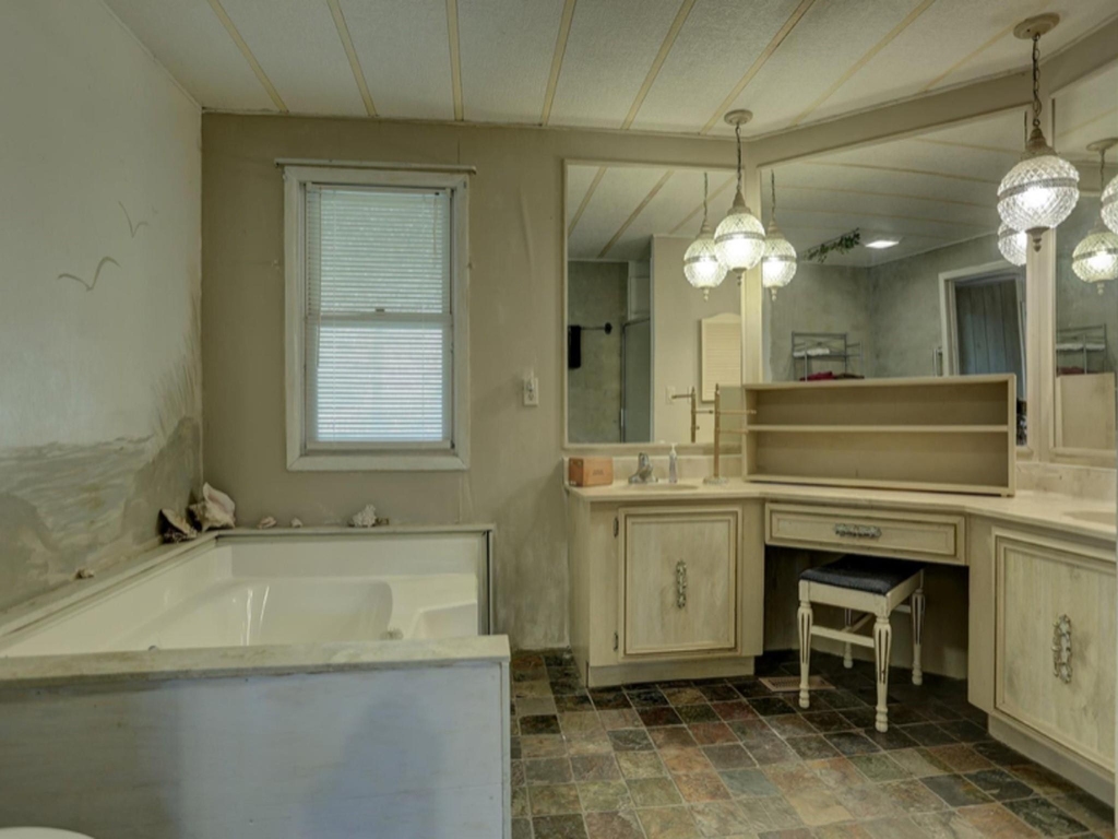2746 Shady Creek Lane - Photo 10