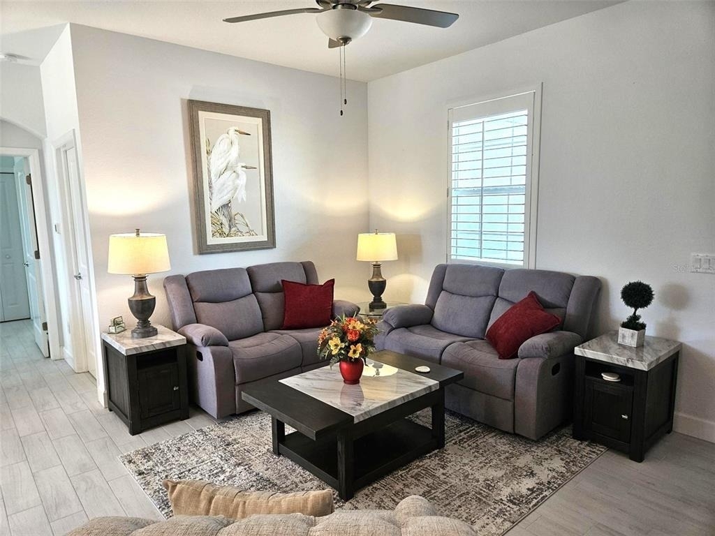 2172 Peasley Street - Photo 9