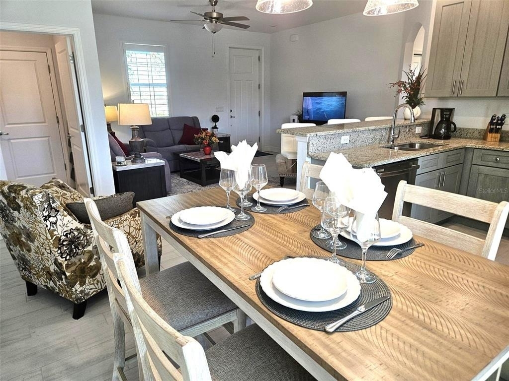 2172 Peasley Street - Photo 14