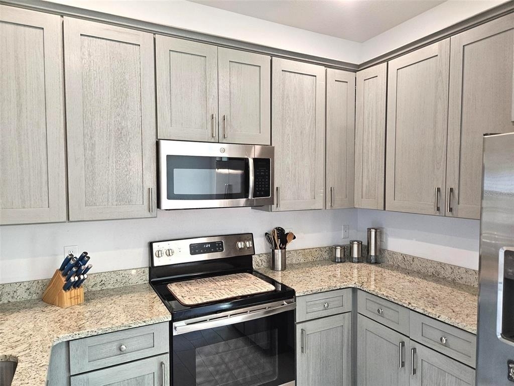 2172 Peasley Street - Photo 20