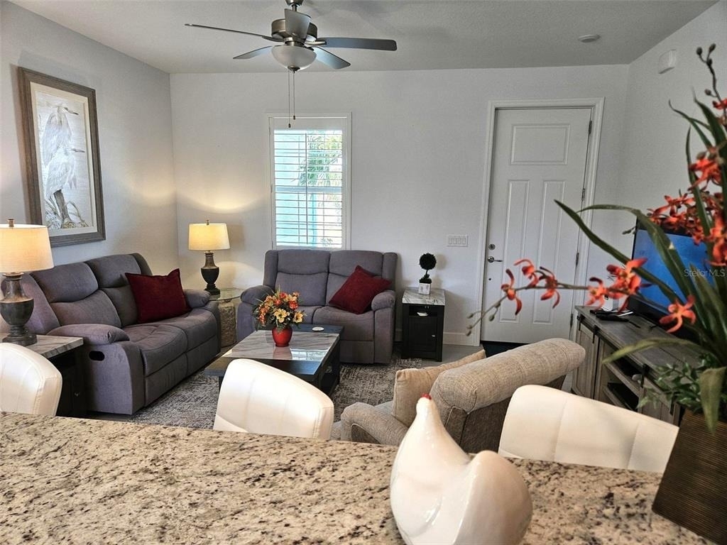 2172 Peasley Street - Photo 10