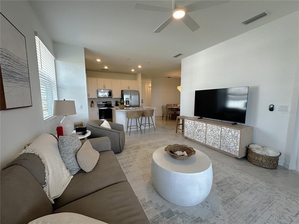 14201 Heritage Landing Boulevard - Photo 7