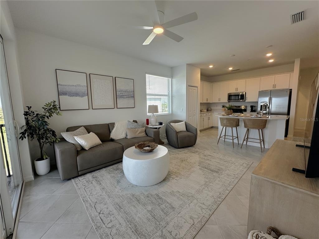 14201 Heritage Landing Boulevard - Photo 8