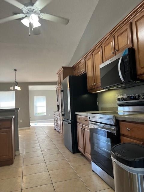2447 Jarvis Street - Photo 4