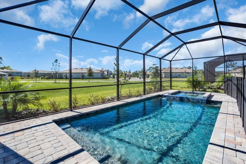 15018 Oxford Grey Drive - Photo 1