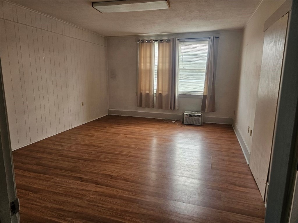 210 Bridge Street- 2nd Floor - Photo 2