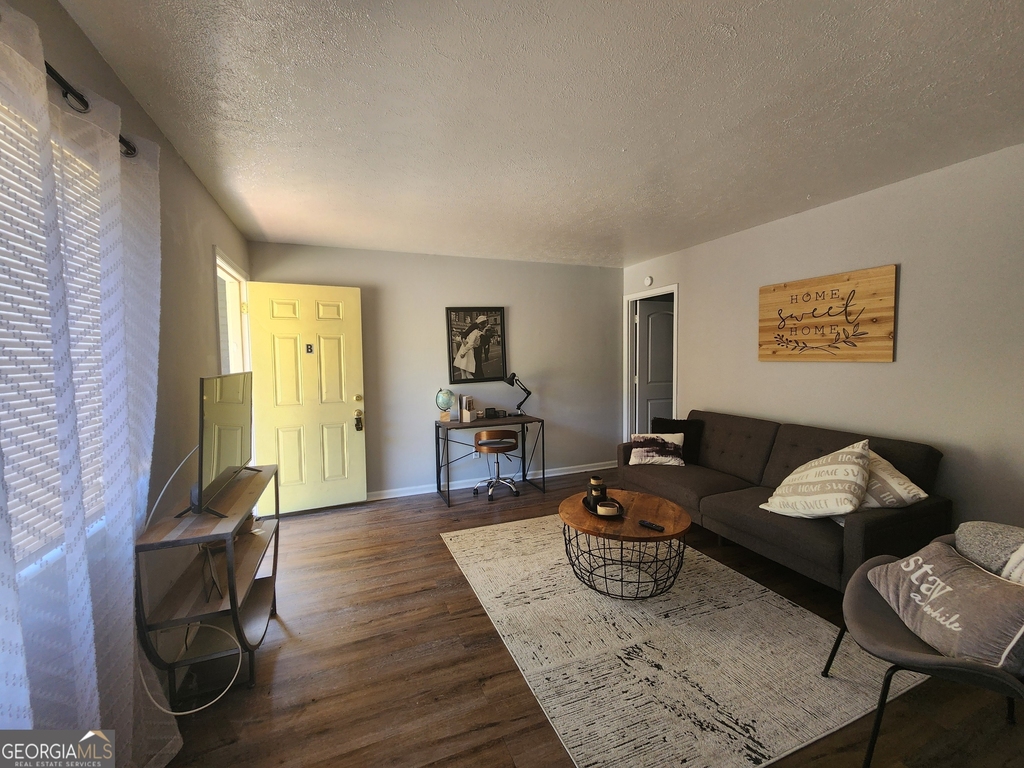 917 Oakview Avenue - Photo 6