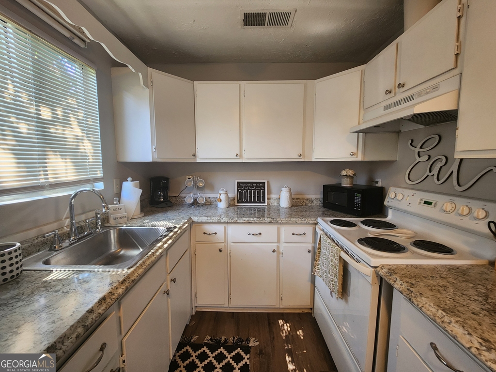 917 Oakview Avenue - Photo 11