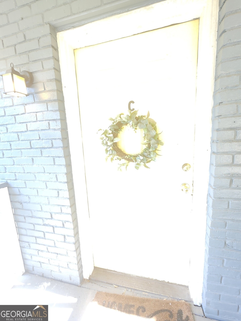 917 Oakview Avenue - Photo 5