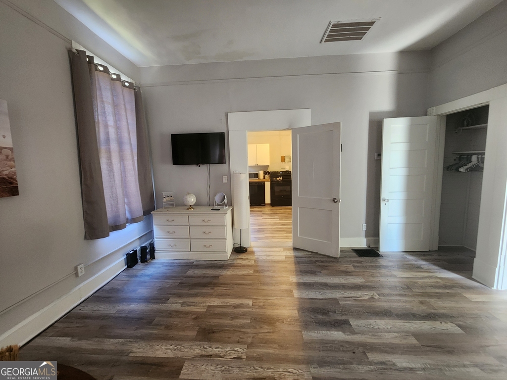 917 Oakview Avenue - Photo 8